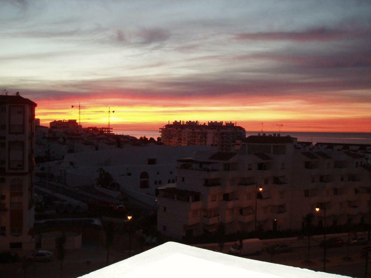 Puerto Deportivo เอสเตโปนา ภายนอก รูปภาพ