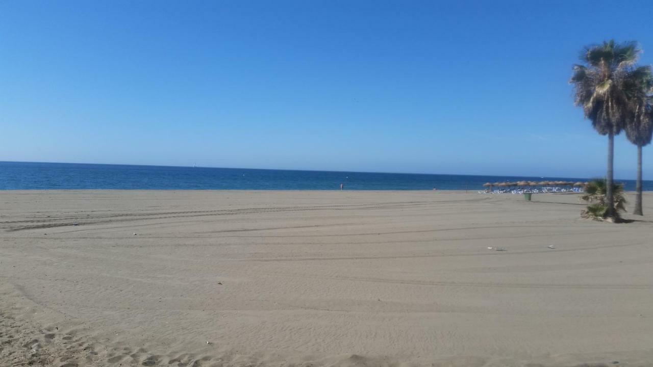 Puerto Deportivo เอสเตโปนา ภายนอก รูปภาพ