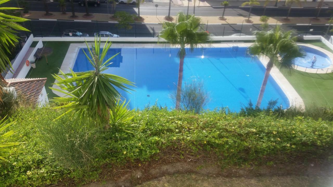 Puerto Deportivo เอสเตโปนา ภายนอก รูปภาพ