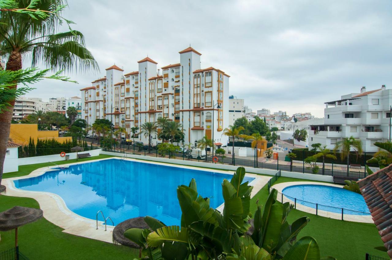 Puerto Deportivo เอสเตโปนา ภายนอก รูปภาพ